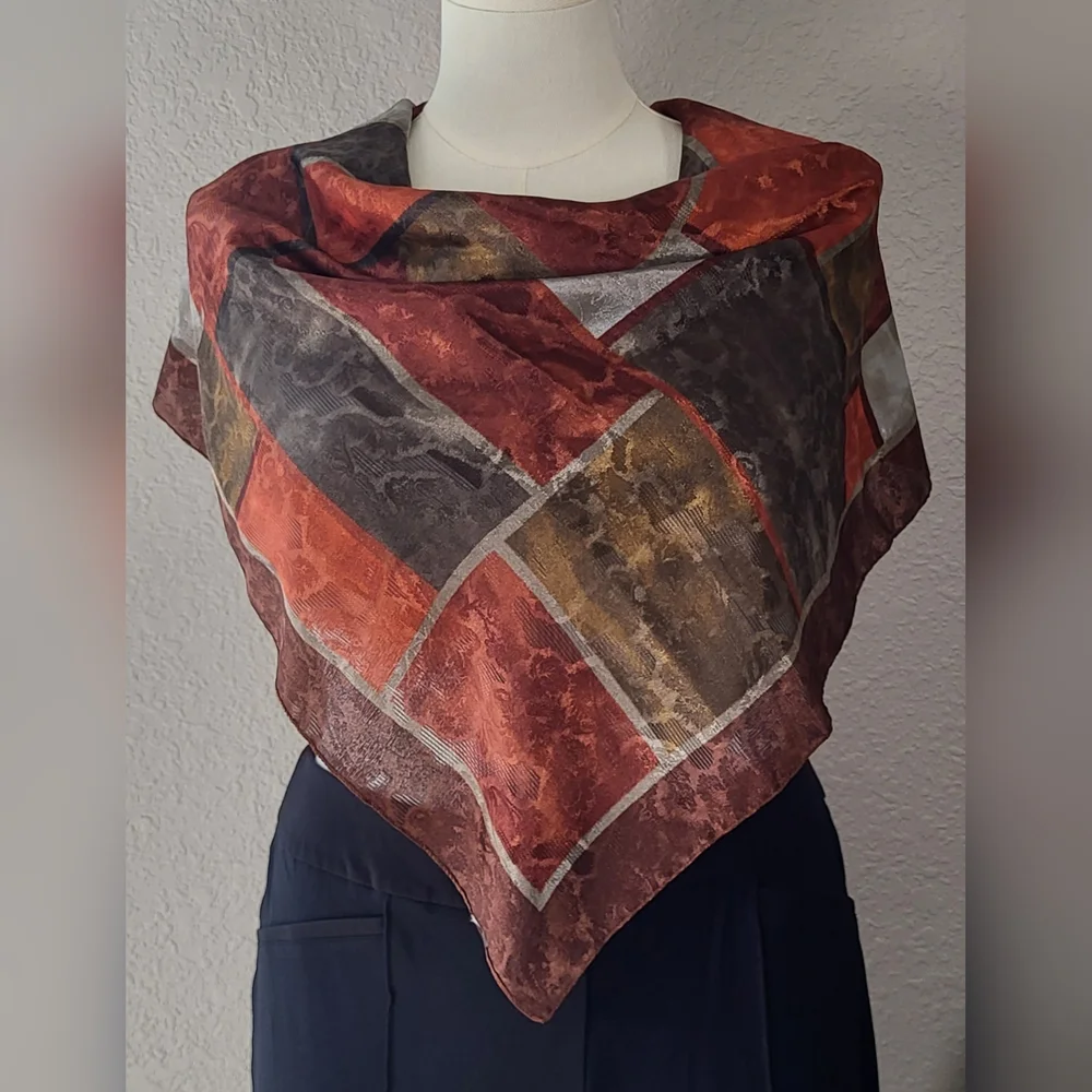 Chic Brown and Gray Geometric Scarf Wrap - 34 x 34 - Picture 3 of 9